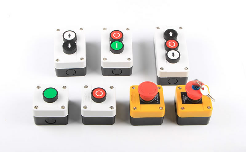 pushbutton全家福2.jpg